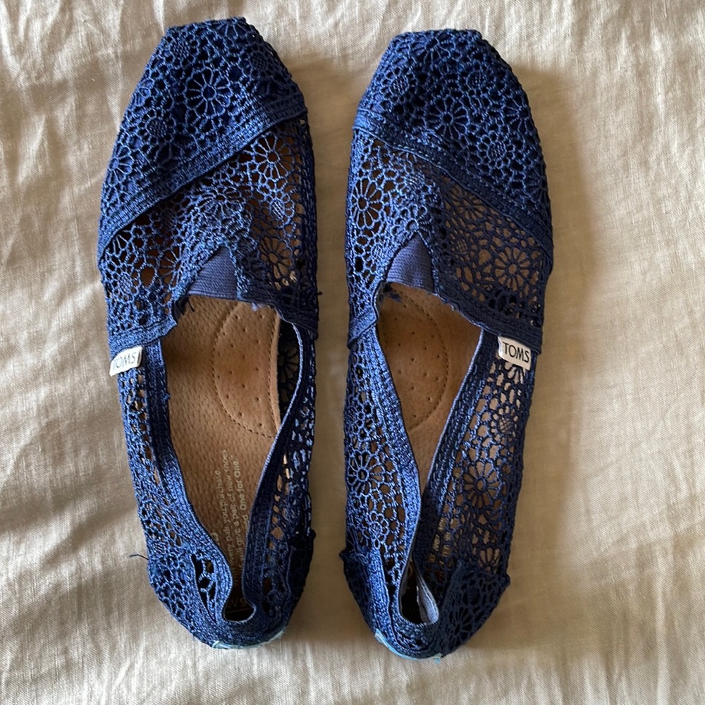 Navy Crochet Tom’s size 9